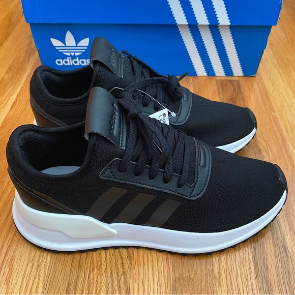 Adidas U_Path X Women’s Sneakers - Picture 4 of 10